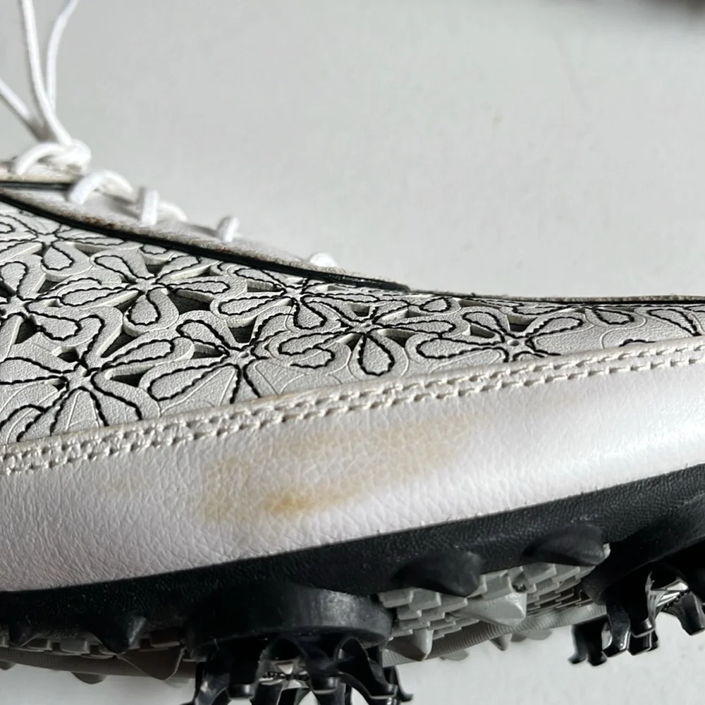 Women’s FootJoy LoPro Golf Shoes White Black Leather Daisy Floral 97060 8.5